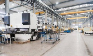 原创 
            一个德国工程师看完中国工厂后，说了一句让所有欧洲人沉默的话：中国的工厂，不再是世界的代工厂，而是世界的样板间