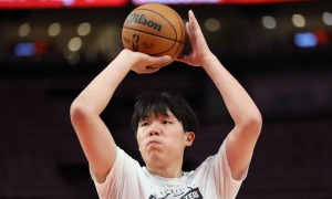 杨瀚森谈被隔扣:站位上还需提高 努力总结自己不足