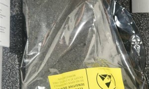 NVIDIA显卡真变砖了！买了一张RTX 5080：收到却是真砖块