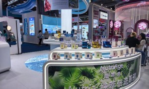 第八届进博会丨在进博会感受消费新趋势