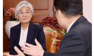 韩媒:康京和获任命,将成为韩国外交史上首位女性驻美大使